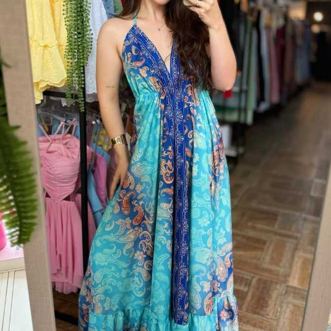 Vestido Longo Feminino de Amarrar Alça Fina Decote V Costas Aberta Estampado Inspiração Indiana
