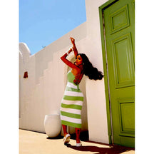 Vestido Feminino Midi Tricot Listrado com Alças Finas e Amarração nas Costas Sofisticação Verão Cod：505